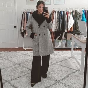 Tahari herringbone faux fur trim wool blend coat Size M
